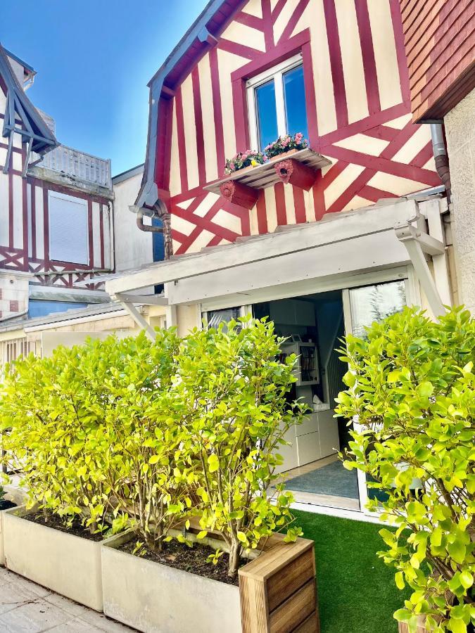 Deauville, Maison Au Coeur De La Holiday home *
